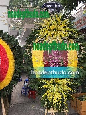 Vòng hoa kiểu ovan miền Bắc mới và sang trọng nhất ở Hà Nội